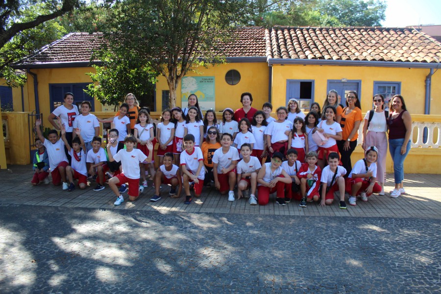 Viagem Cultural para conhecer a casa do renomado pintor Portinari