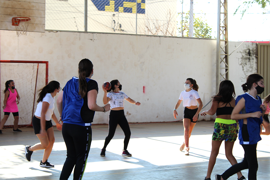 Turma de Treinamento - Handebol Feminino