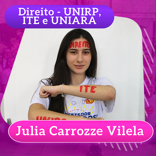 Julia Carrozze Vilela